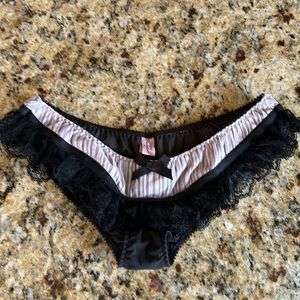 Agent Provocateur underwear/bikini. Size M. Knickers Forever line.
